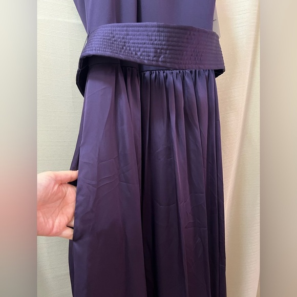 Vera Want White Elegant Purple Halter Maxi Dress or Gown with Side Slit Size 10 - Picture 3 of 12